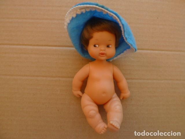 Mu&ntilde;ecas Lesly y Barriguitas: Barriguitas con sombrero mexicano - Foto 1