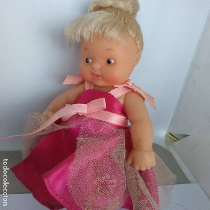 Mu&ntilde;ecas Lesly y Barriguitas: barriguitas Cenicienta cuentos de siempre - Foto 1