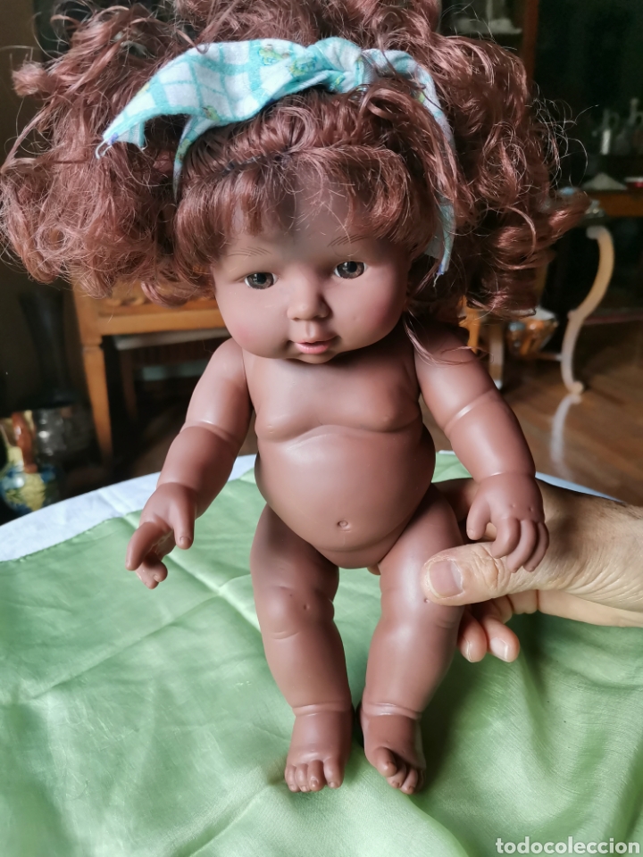 Mu&ntilde;ecas Lesly y Barriguitas: Mu&ntilde;eca negrita barriguitas - Foto 2