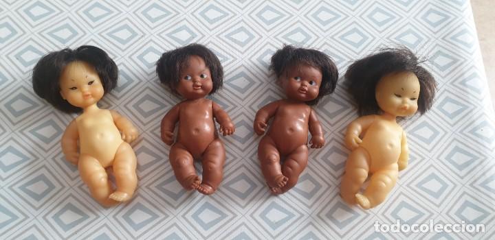 Mu&ntilde;ecas Lesly y Barriguitas: LOTE  BARRIGUITAS A&Ntilde;OS 70 CON ROPA Y COMPLEMENTOS. - Foto 9