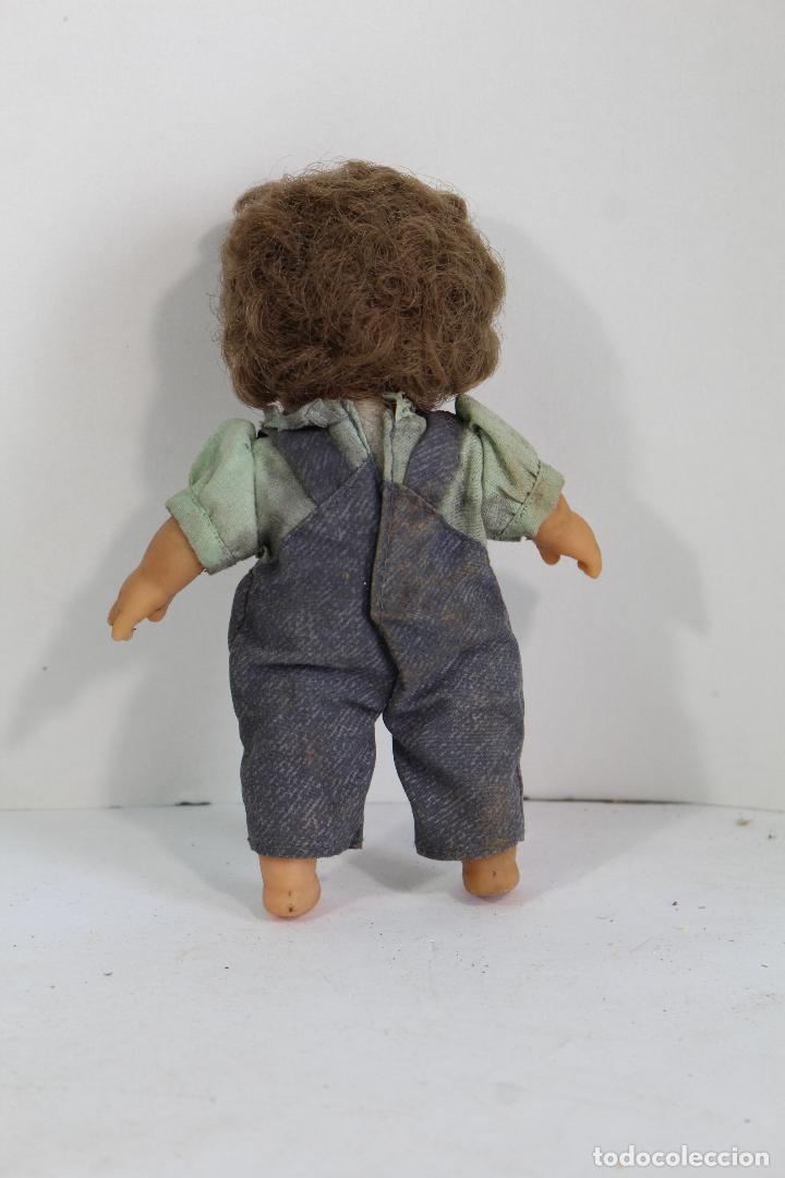 Mu&ntilde;ecas Lesly y Barriguitas: mu&ntilde;eca de famosa - Foto 2
