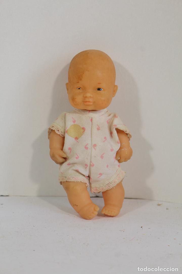Mu&ntilde;ecas Lesly y Barriguitas: mu&ntilde;eco de famosa - Foto 1