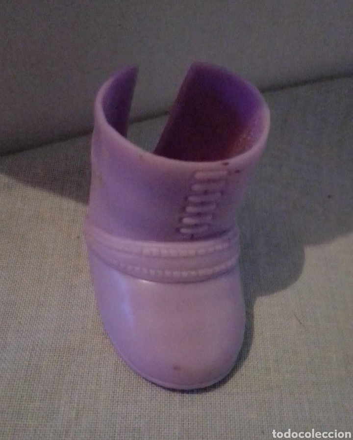 Mu&ntilde;ecas Lesly y Barriguitas: Bota pie derecho barriguitas new - Foto 1