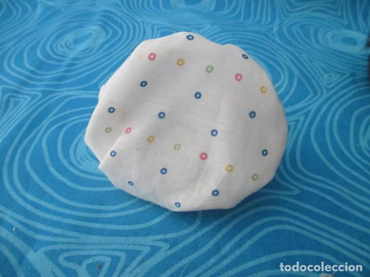 Mu&ntilde;ecas Lesly y Barriguitas: GORRO BARRIGUITAS - Foto 3