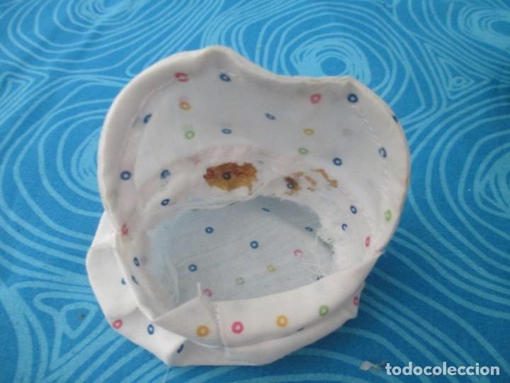 Mu&ntilde;ecas Lesly y Barriguitas: GORRO BARRIGUITAS - Foto 4