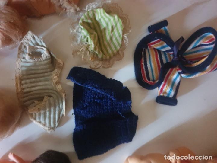 Mu&ntilde;ecas Lesly y Barriguitas: LOTE BARRIGUITAS CON ROPA - Foto 4