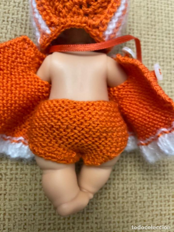 Mu&ntilde;ecas Lesly y Barriguitas: Barriguitas con traje artesanal - Foto 3
