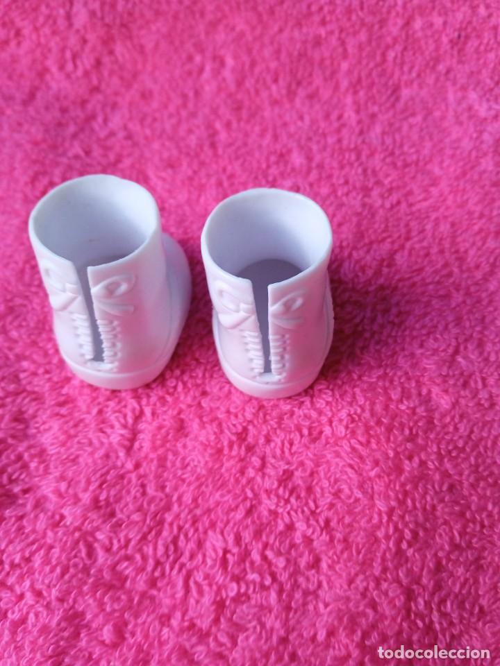 Mu&ntilde;ecas Lesly y Barriguitas: BOTAS BLANCAS BARRIGUITAS NEW - Foto 3