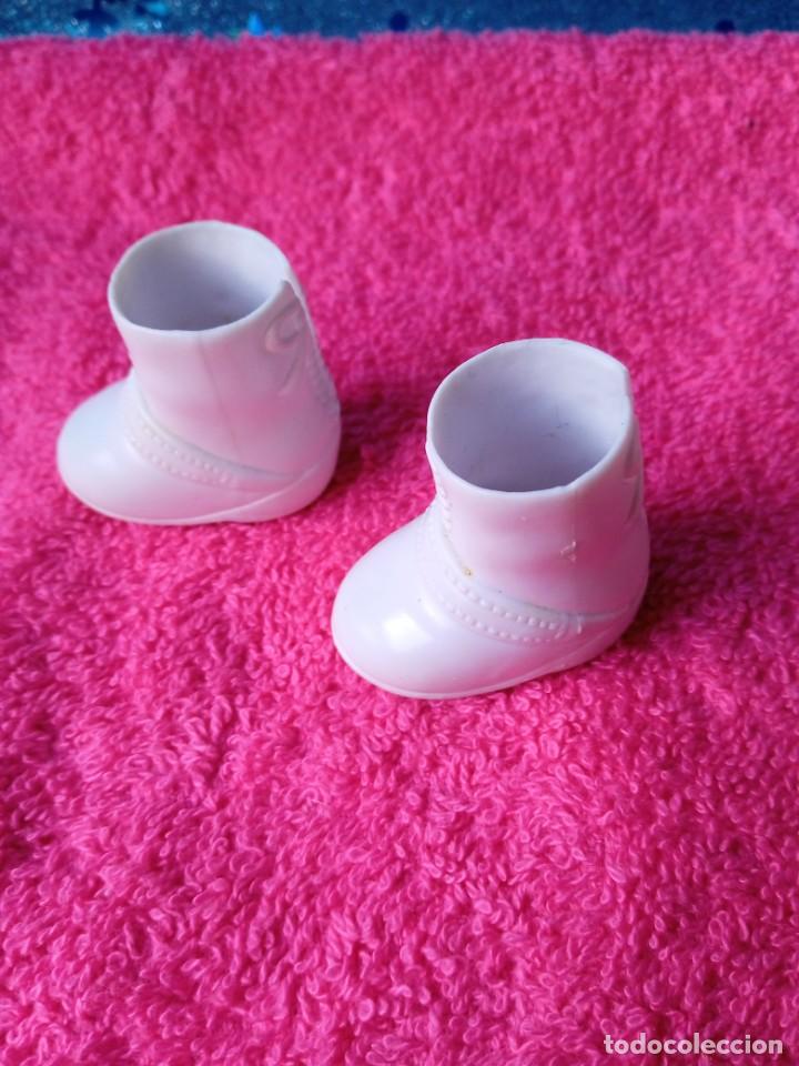 Mu&ntilde;ecas Lesly y Barriguitas: BOTAS BLANCAS BARRIGUITAS NEW - Foto 4