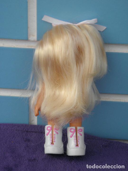Mu&ntilde;ecas Lesly y Barriguitas: Mu&ntilde;eca Barriguitas New de Famosa - Foto 2
