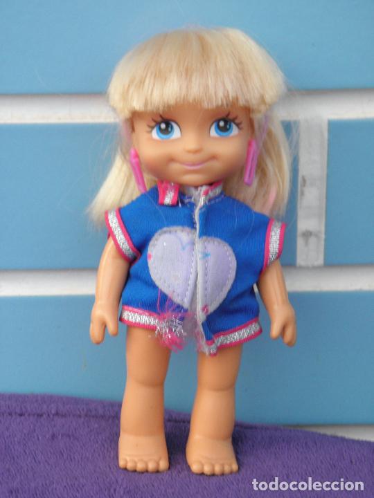 Mu&ntilde;ecas Lesly y Barriguitas: Mu&ntilde;eca Barriguitas New de Famosa - Foto 1
