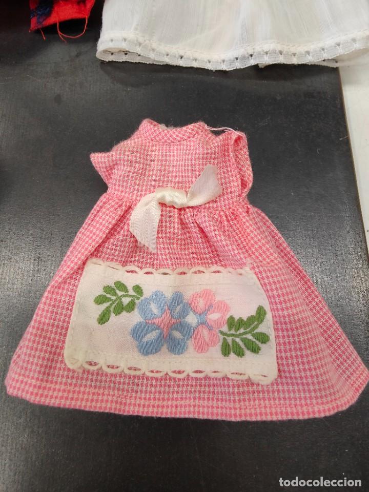 Mu&ntilde;ecas Lesly y Barriguitas: Barriguitas Lote Ropa 73 prendas - Foto 9