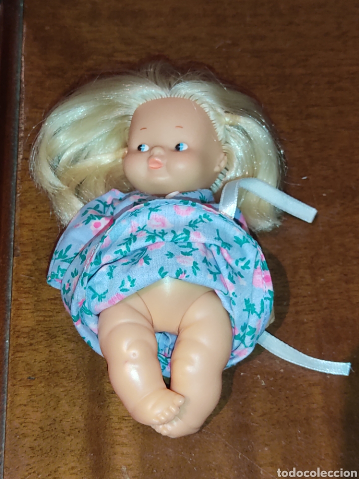 Mu&ntilde;ecas Lesly y Barriguitas: Mu&ntilde;eca barriguitas rubia de pendientes. - Foto 7