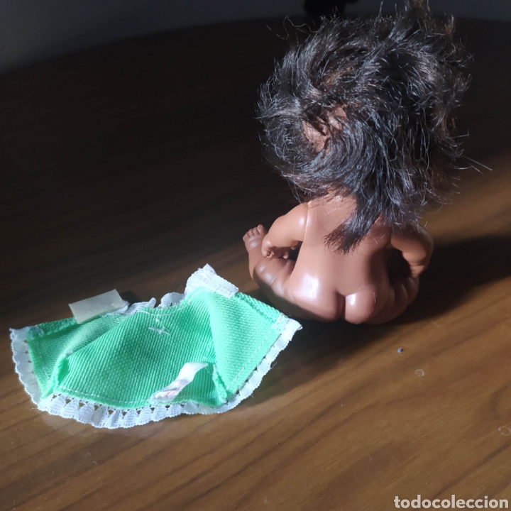 Mu&ntilde;ecas Lesly y Barriguitas: Barriguitas con camiseta verde - Foto 4