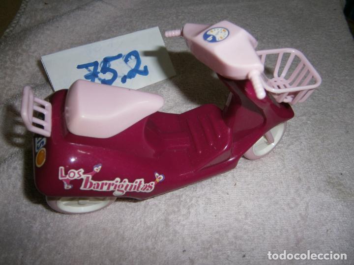 Mu&ntilde;ecas Lesly y Barriguitas: VESPA BARRIGUITAS - Foto 3