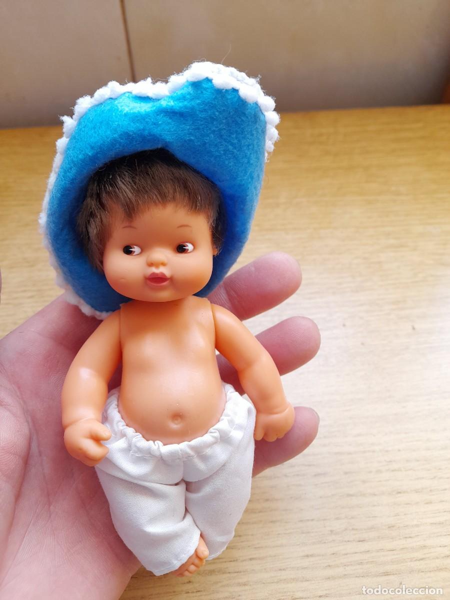 Mu&ntilde;ecas Lesly y Barriguitas: Barriguita con gorro mexicano - Foto 1