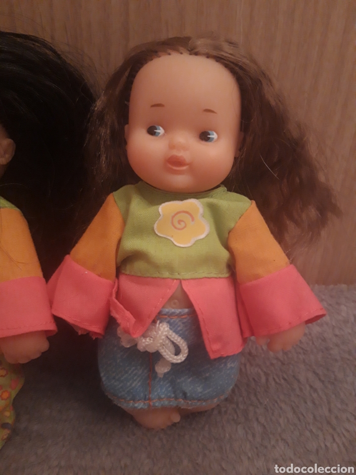 Mu&ntilde;ecas Lesly y Barriguitas: Mu&ntilde;eca Barriguitas de Famosa - Foto 4