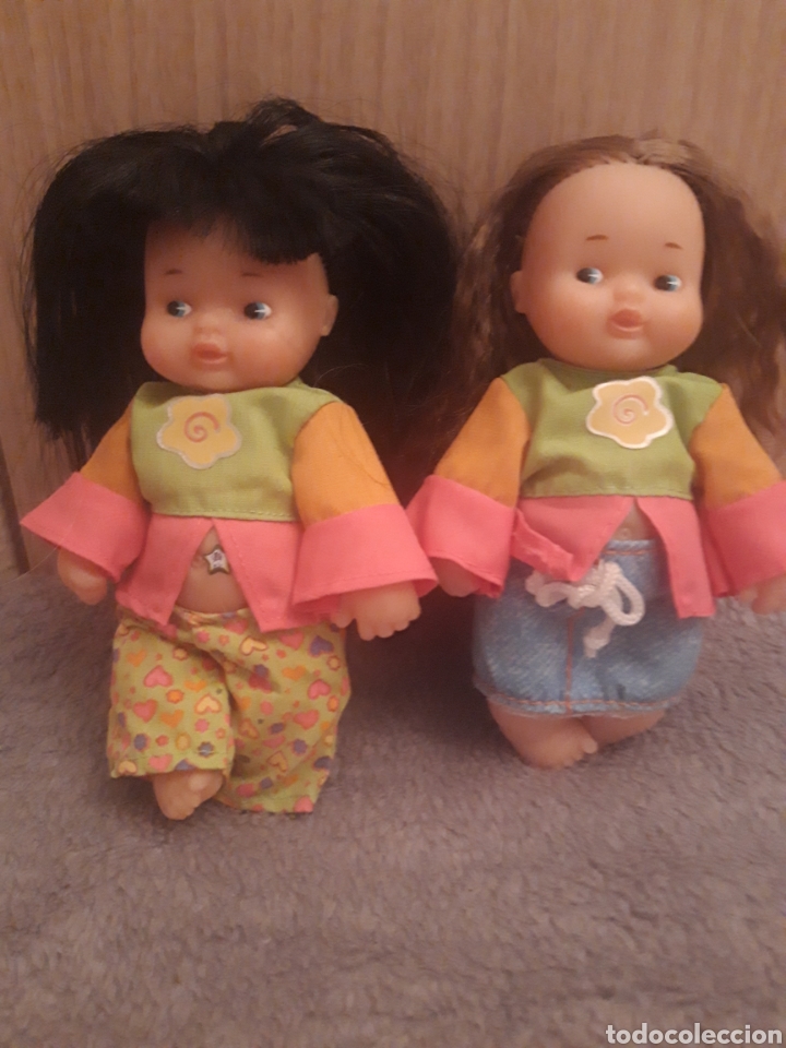 Mu&ntilde;ecas Lesly y Barriguitas: Mu&ntilde;eca Barriguitas de Famosa - Foto 1
