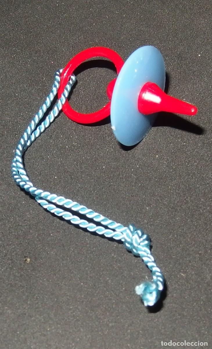 Mu&ntilde;ecas Lesly y Barriguitas: CHUPETE DE BARRIGUITAS - Foto 1