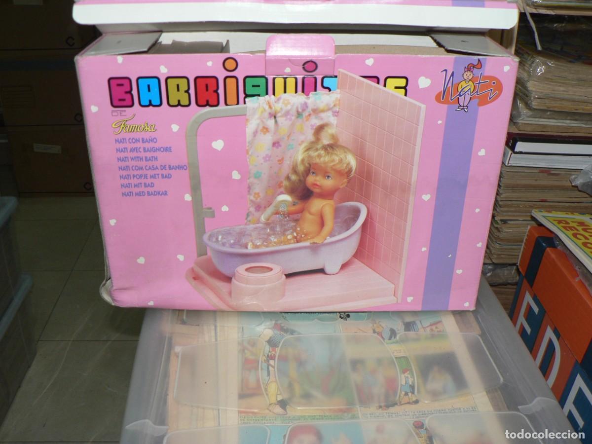 Mu&ntilde;ecas Lesly y Barriguitas: BARRIGUITAS TOMANDO UN BA&Ntilde;O - Foto 1