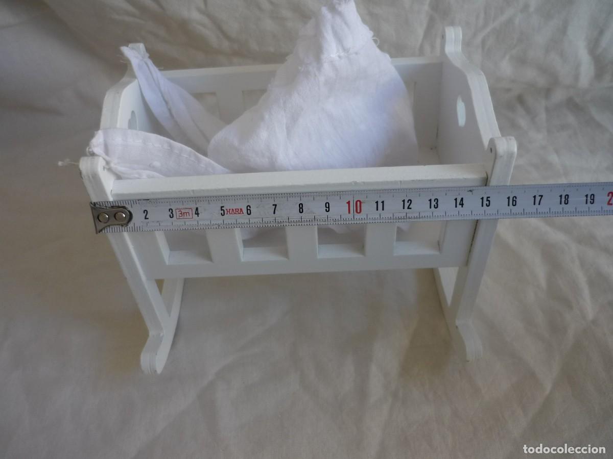 Mu&ntilde;ecas Lesly y Barriguitas: Cuna de Barriguitas de madera con mosquitera - Foto 9