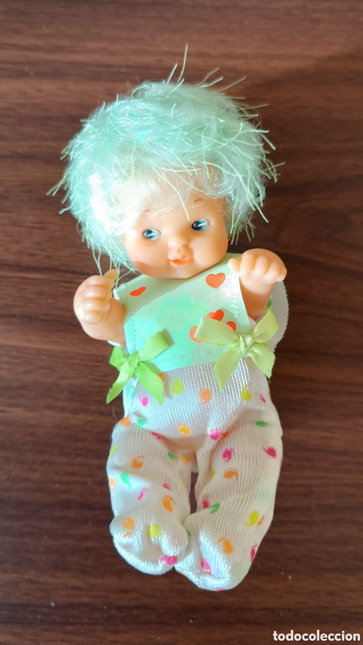 Mu&ntilde;ecas Lesly y Barriguitas: Mu&ntilde;eca BARRIGUITAS de Famosa fluorescente. - Foto 1