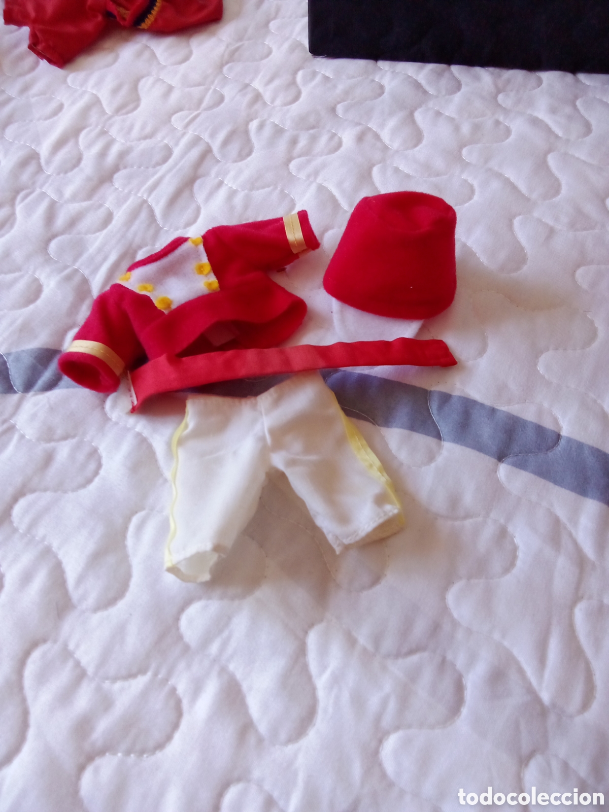 Mu&ntilde;ecas Lesly y Barriguitas: Ropa barriguitas cuentos - Foto 3