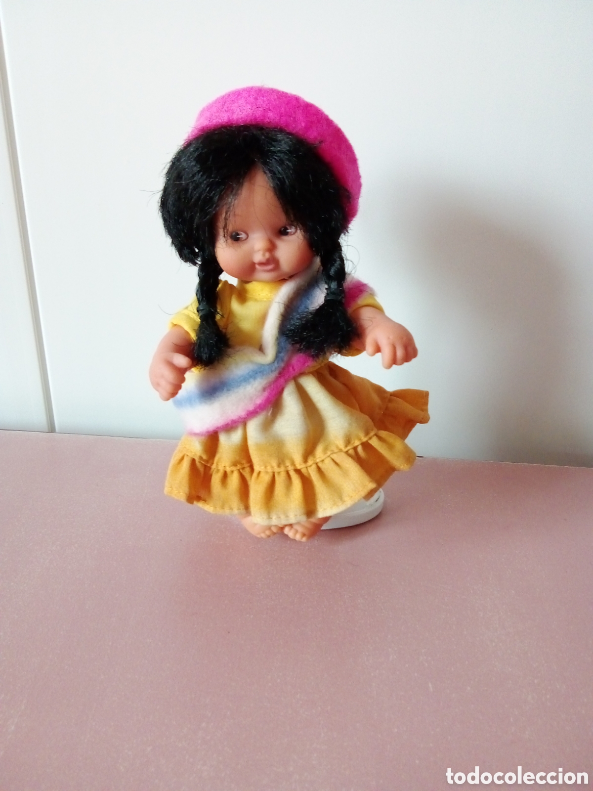 Mu&ntilde;ecas Lesly y Barriguitas: Mu&ntilde;eca Barriguitas del mundo - Foto 1