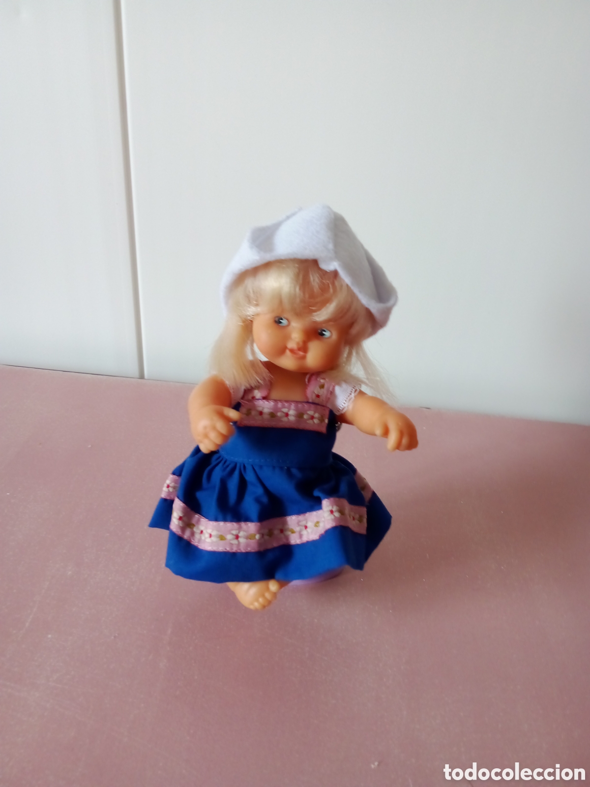 Mu&ntilde;ecas Lesly y Barriguitas: Mu&ntilde;eca Barriguitas del mundo - Foto 1