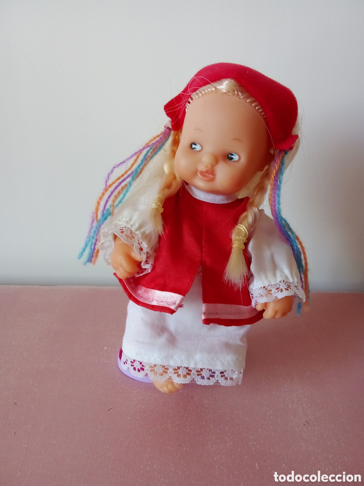Mu&ntilde;ecas Lesly y Barriguitas: Mu&ntilde;eca Barriguitas del mundo - Foto 1