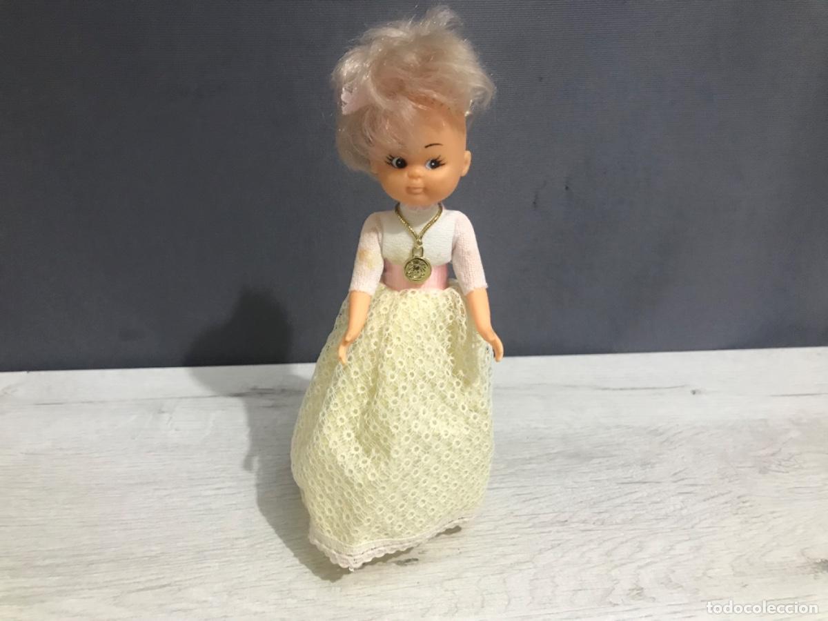 Mu&ntilde;ecas Lesly y Barriguitas: Curioso lote de dos mu&ntilde;ecas antiguas - Foto 16