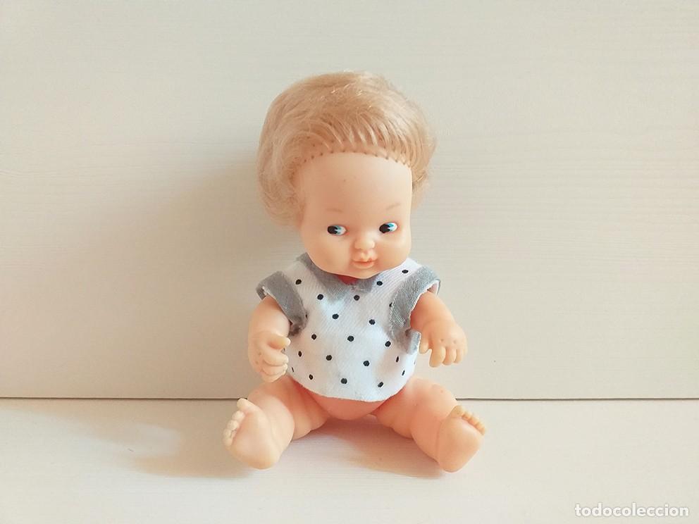 Mu&ntilde;ecas Lesly y Barriguitas: Camisa blusa casera para Barriguitas y Forest families Sylvanian