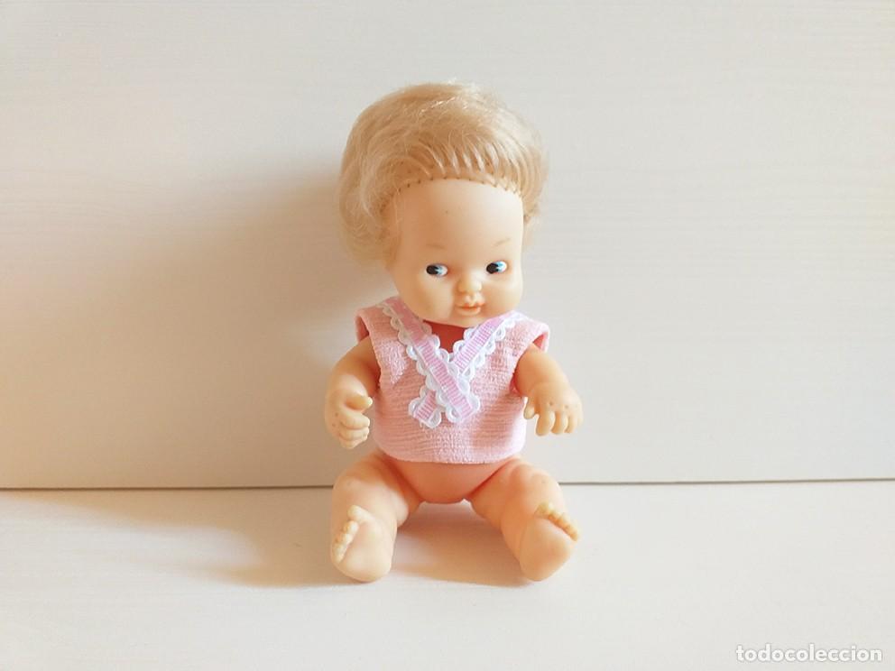 Mu&ntilde;ecas Lesly y Barriguitas: Camisa blusa rosa casera para Barriguitas Forest families Sylvanian