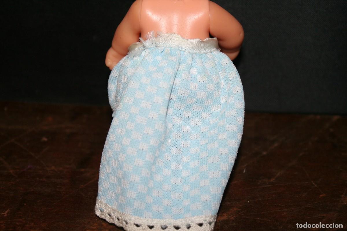 Mu&ntilde;ecas Lesly y Barriguitas: faldon original mu&ntilde;eco mu&ntilde;eca barriguitas - Foto 2