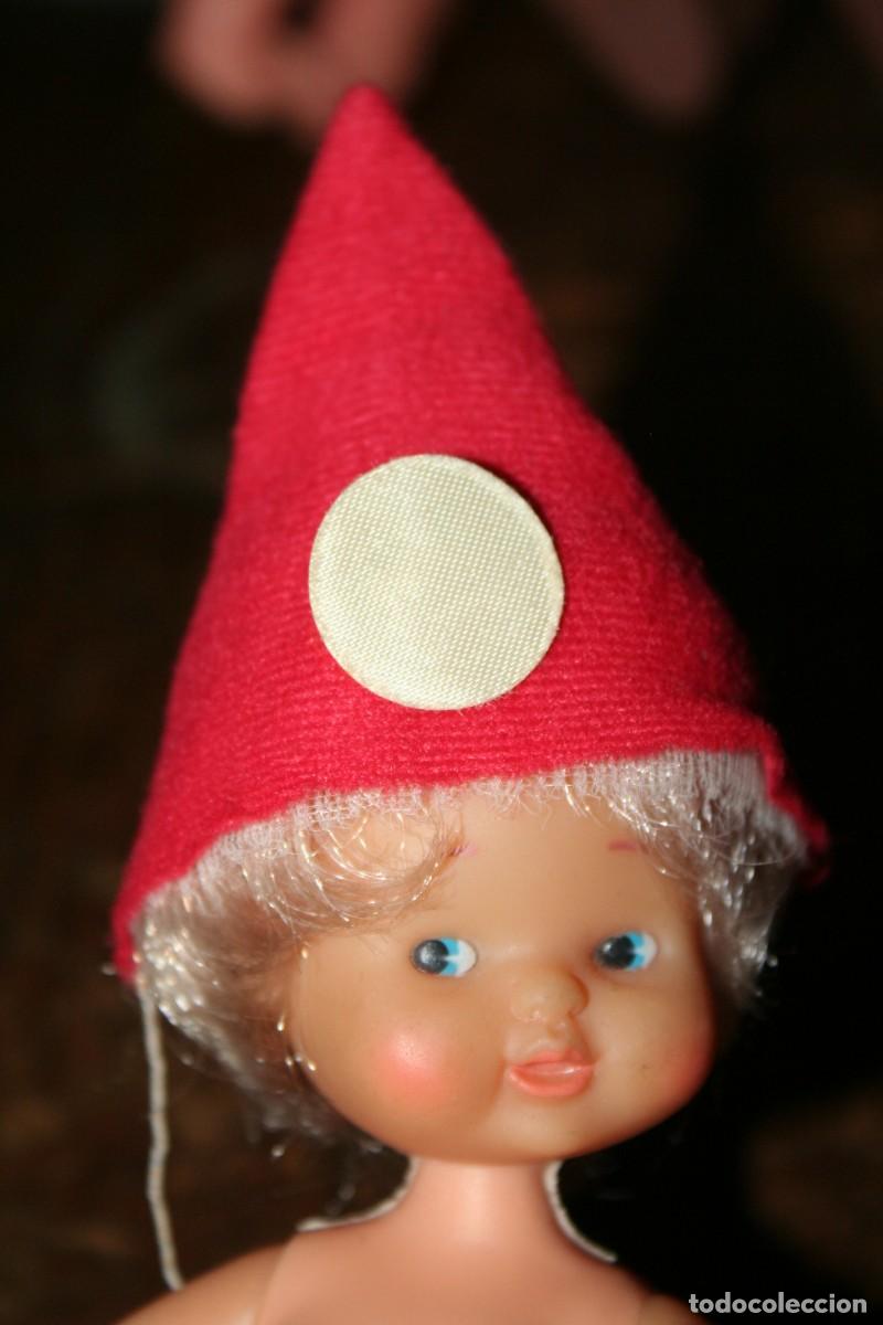 Mu&ntilde;ecas Lesly y Barriguitas: mu&ntilde;eca mu&ntilde;eco barriguitas gorro original - Foto 1
