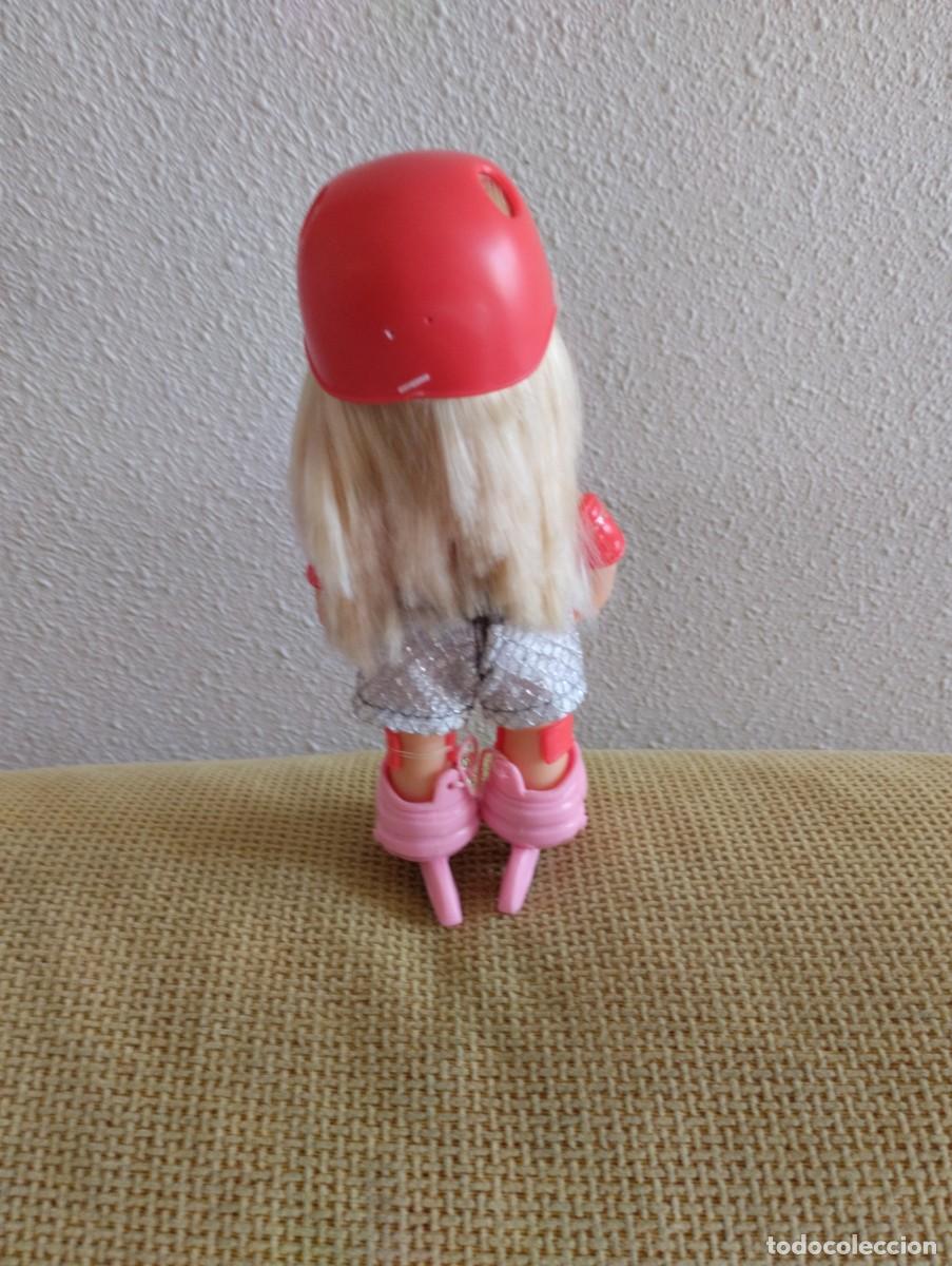 Mu&ntilde;ecas Lesly y Barriguitas: Mu&ntilde;eca Barriguitas patinadora - Foto 3