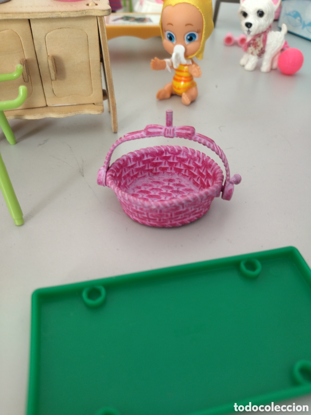 Mu&ntilde;ecas Lesly y Barriguitas: Mu&ntilde;ecas famosa barriguitas lote con complementos variados - Foto 9