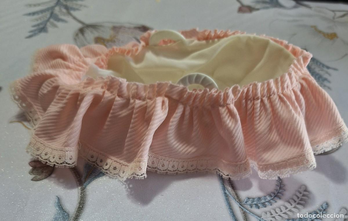 Mu&ntilde;ecas Lesly y Barriguitas: Capazo Cesta cuna barriguitas - Foto 2