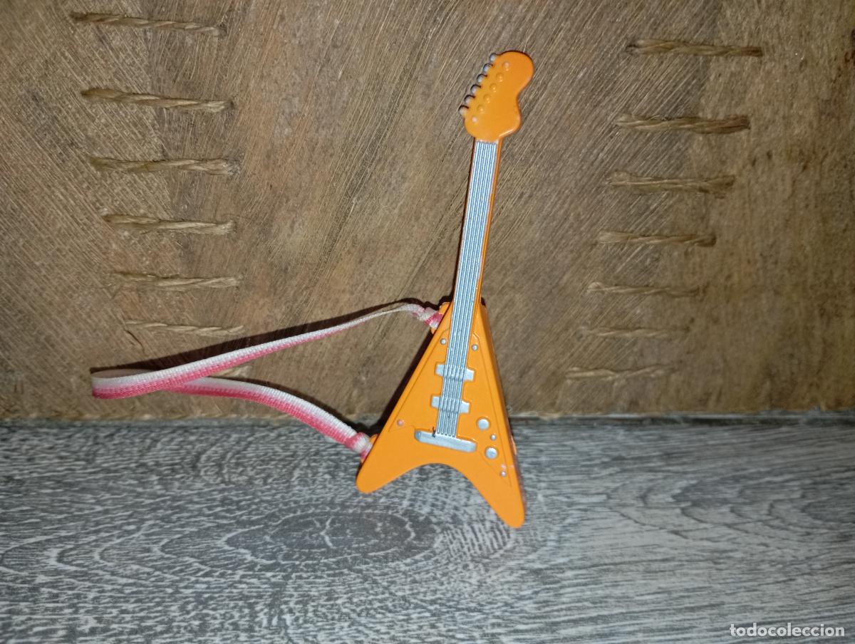 Mu&ntilde;ecas Lesly y Barriguitas: Guitarra mu&ntilde;eca barriguitas - Foto 1