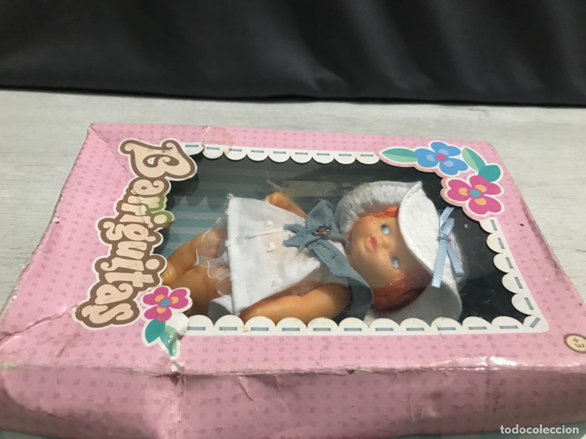 Mu&ntilde;ecas Lesly y Barriguitas: Barriguita en su caja original - Foto 10