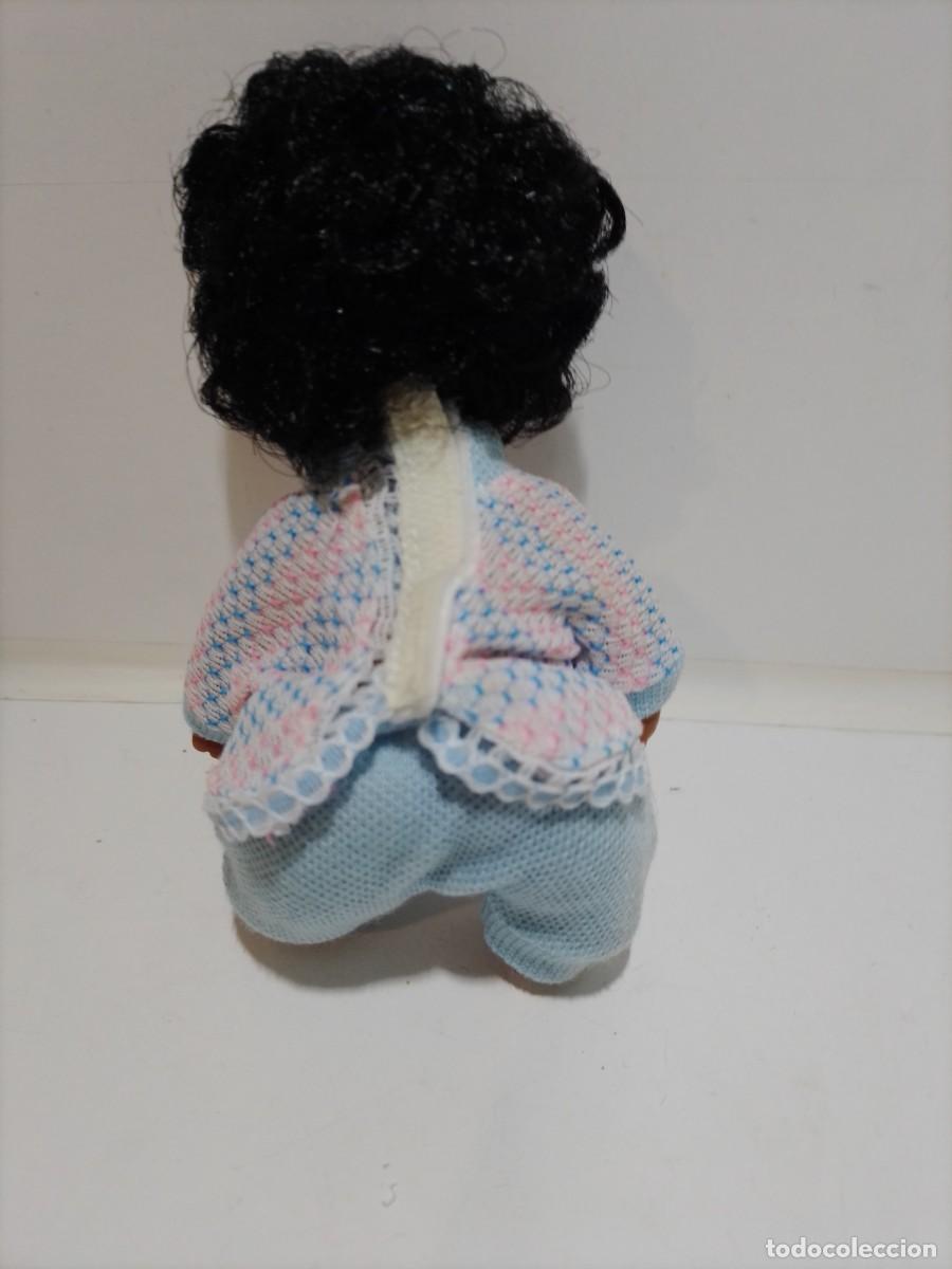 Mu&ntilde;ecas Lesly y Barriguitas: mu&ntilde;eca barriguitas con trajecito - Foto 3