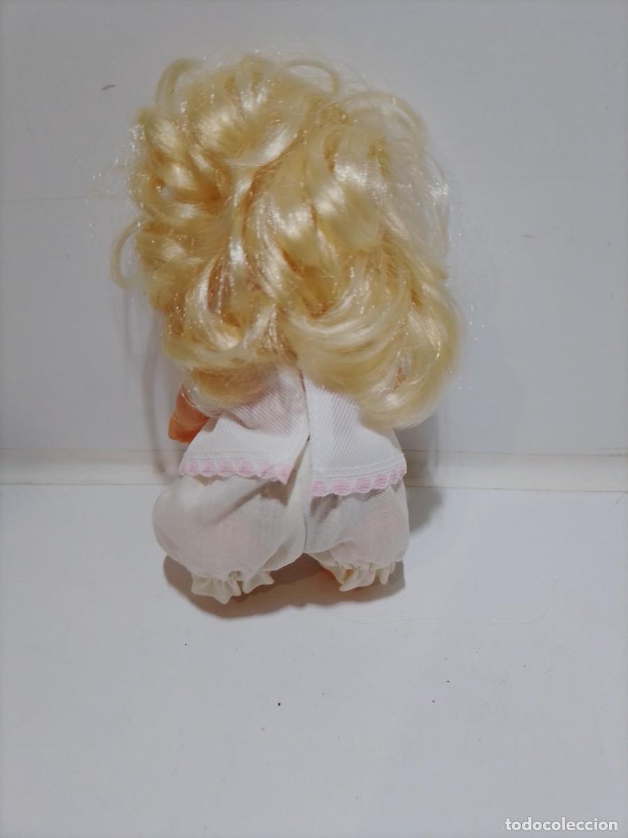 Mu&ntilde;ecas Lesly y Barriguitas: mu&ntilde;eca barriguitas rubia - Foto 7