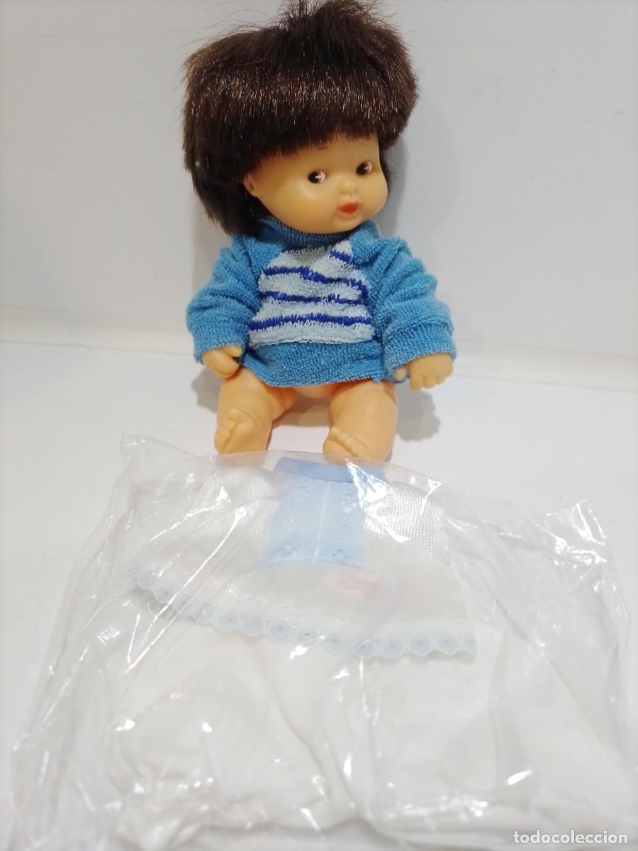 Mu&ntilde;ecas Lesly y Barriguitas: mu&ntilde;eca barriguitas con trajecito - Foto 1