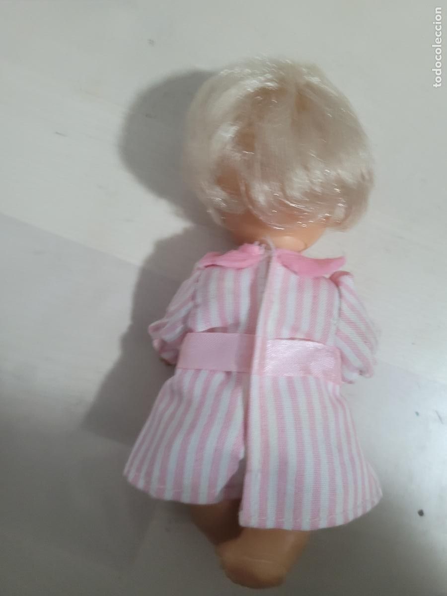 Mu&ntilde;ecas Lesly y Barriguitas: mu&ntilde;eca barriguitas escolar - Foto 4