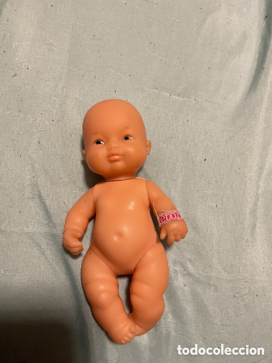 Mu&ntilde;ecas Lesly y Barriguitas: Barriguitas Reto&ntilde;o de famosa