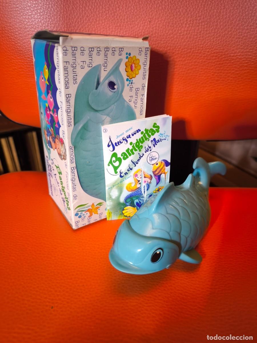 Mu&ntilde;ecas Lesly y Barriguitas: PEZ CABALGADURA DE BARRIGUITAS, DE FAMOSA. CON SU CAT&Aacute;LOGO. EN SU CAJA.