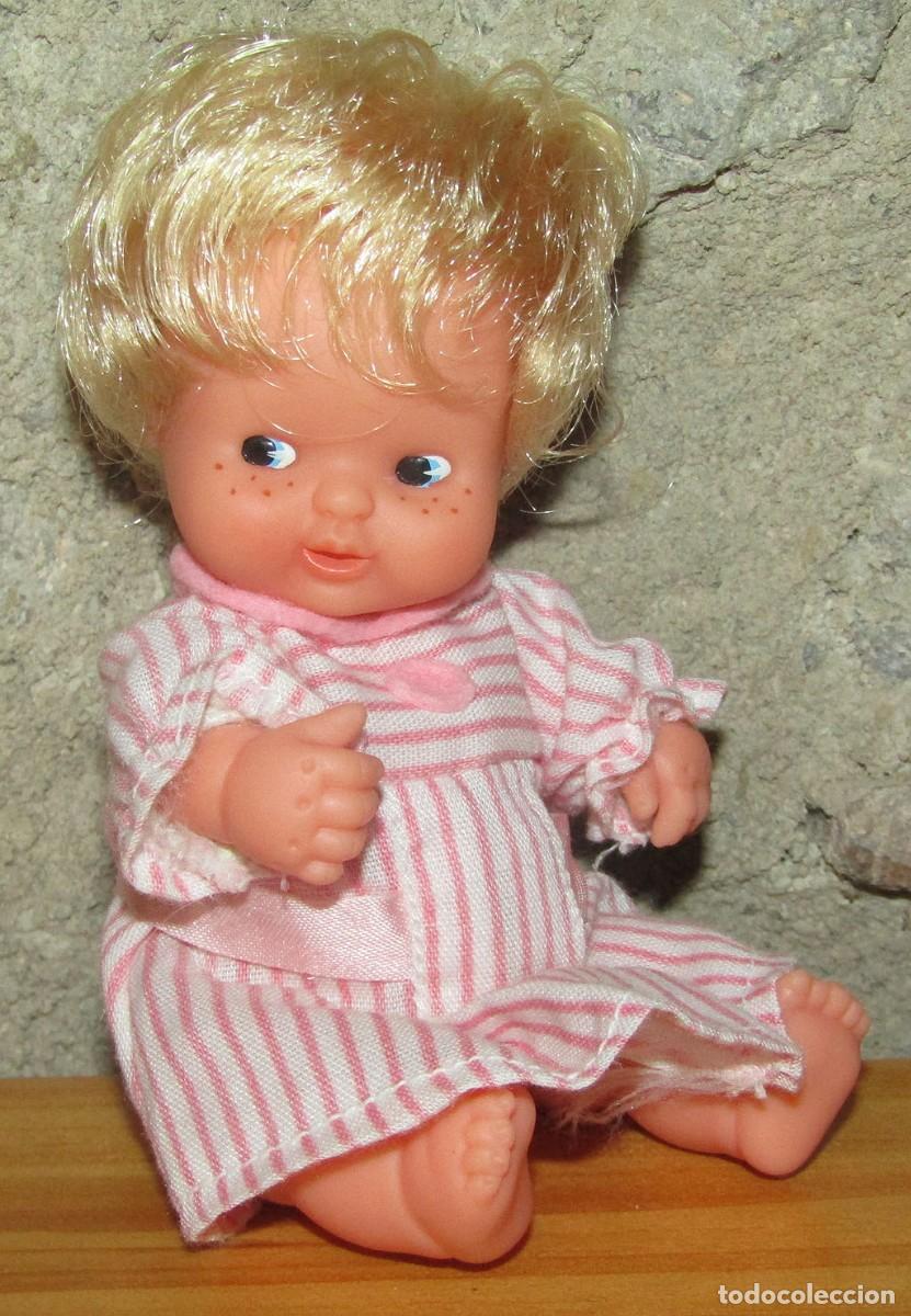 Mu&ntilde;ecas Lesly y Barriguitas: ANTIGUA MU&Ntilde;ECA BARRIGUITAS ESCOLAR DE FAMOSA - A&Ntilde;OS 70/80