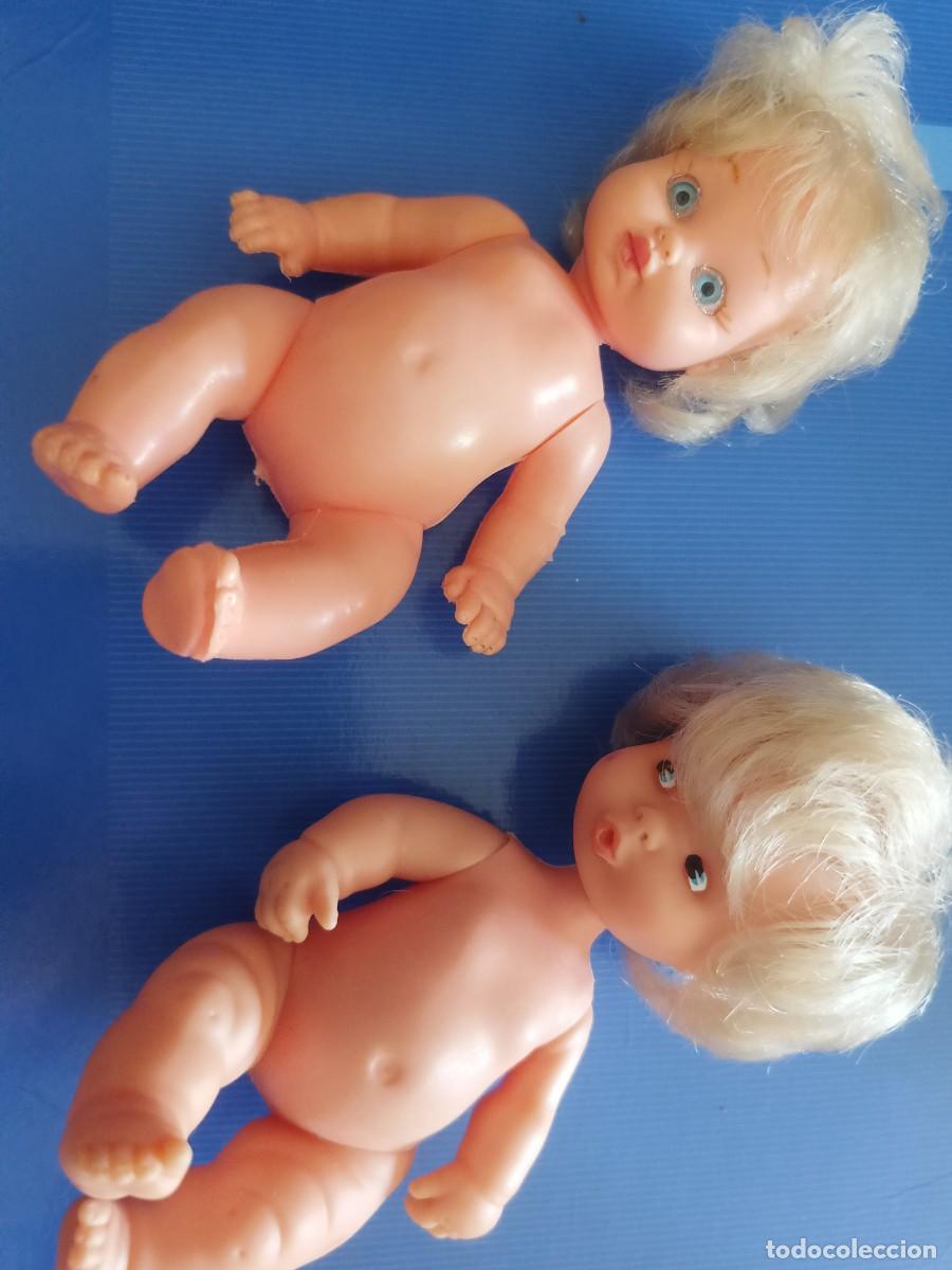 Poup&eacute;es Lesly et Barriguitas: 2 mu&ntilde;equitos antiguos. Famosa y b.b.