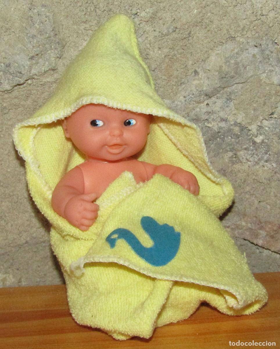 Mu&ntilde;ecas Lesly y Barriguitas: ANTIGUO MU&Ntilde;ECO BARRIGUITAS PELONCETE, DE FAMOSA CON CONJUNTO ALBORNOZ - A&Ntilde;OS 70