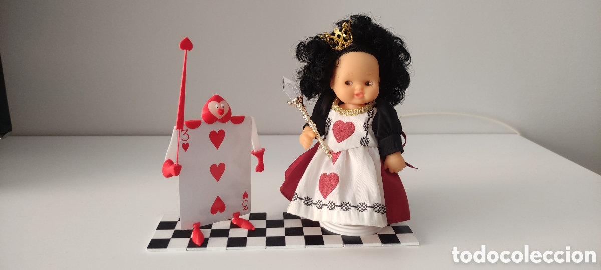 Mu&ntilde;ecas Lesly y Barriguitas: Barriguitas reina de corazones